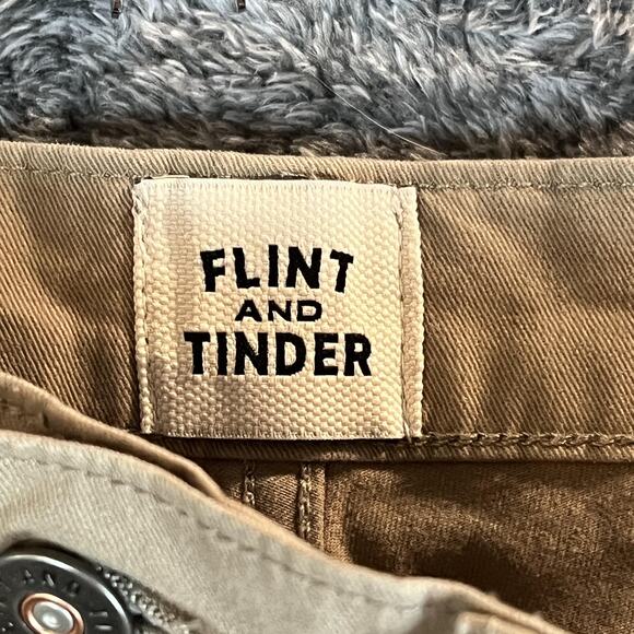 Flint and Tinder Pants Mens 32x34 Khaki Tapered Fit Stretch Casual Chino - Picture 3 of 11